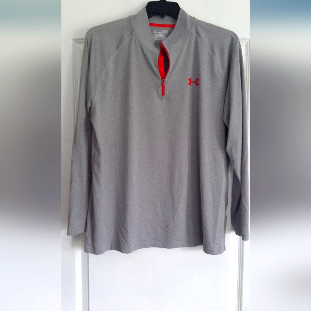 Under Armour long sleeved Heatgear pullover men's size XL
